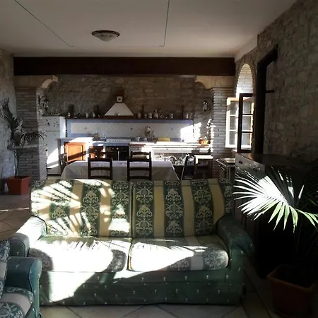 Panzió La Cinci Allegra Valfabbrica