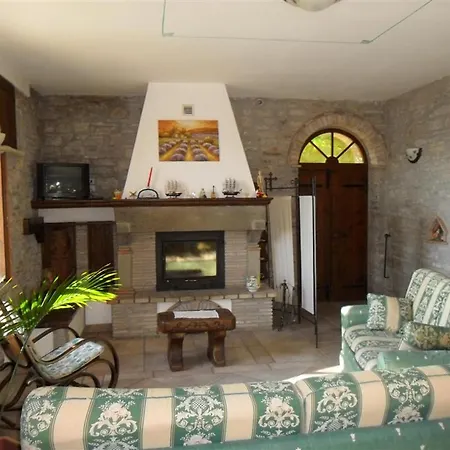 Panzió La Cinci Allegra Valfabbrica